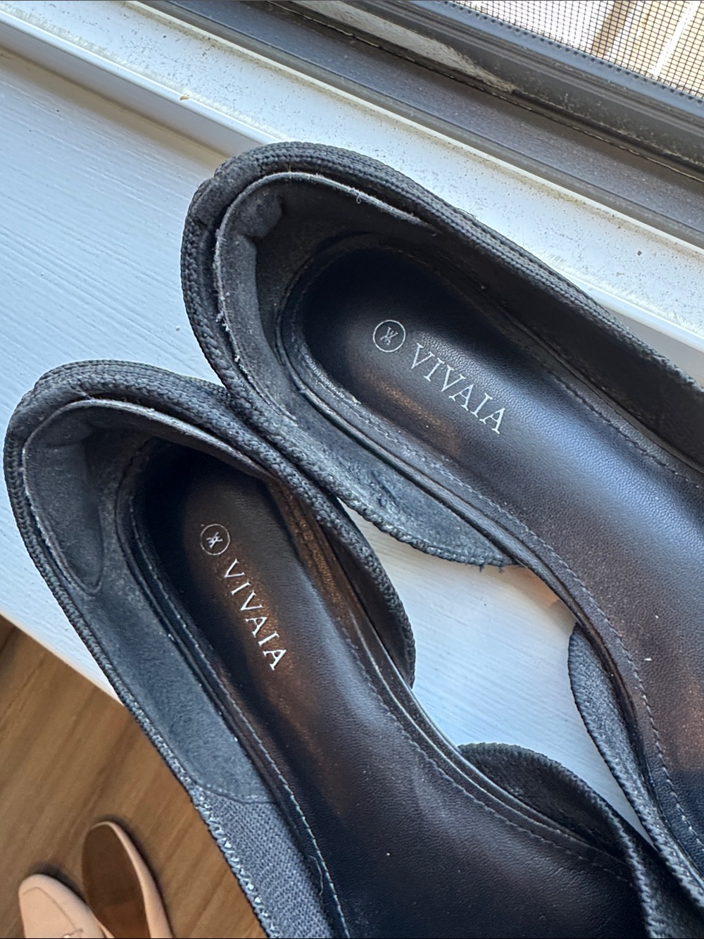 Vivaia Melia Pointed Toe D'Orsay Ballet Flats Shoes Size 37.5 EU | 7 US - Picture 3 of 5